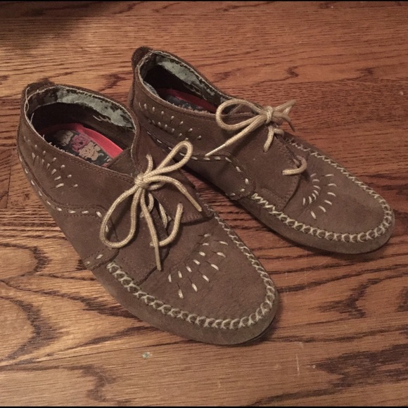 vintage hush puppies shoes vintage vintage hush puppies shoes from elizabeth s closet on poshmark vintage hush puppies shoes vintage vintage hush puppies shoes from elizabeth s closet on poshmark
