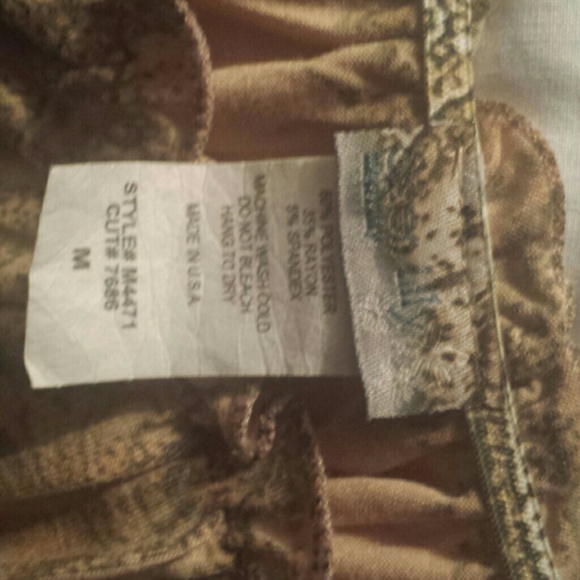 Siren Lily Maternity Top - Picture 2 of 4