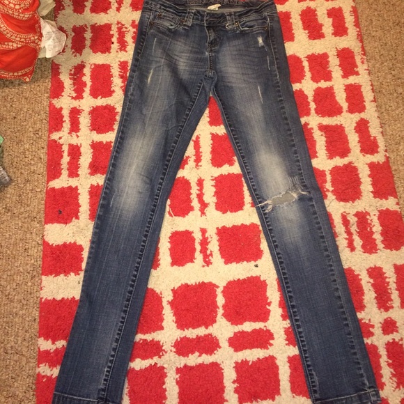 Skinny jeans