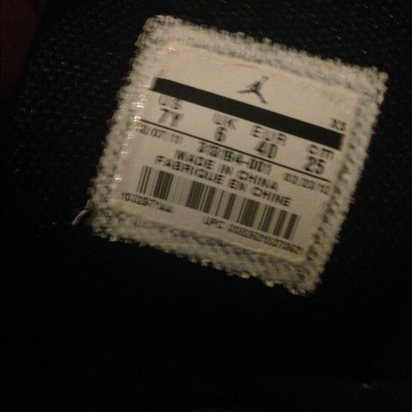 Jordan sandals - Picture 3 of 3