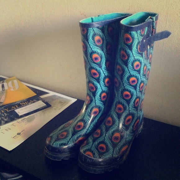 Peacock rain boots