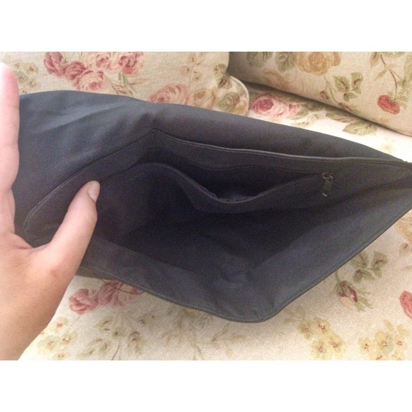 Black leather envelope clutch - Picture 2 of 4