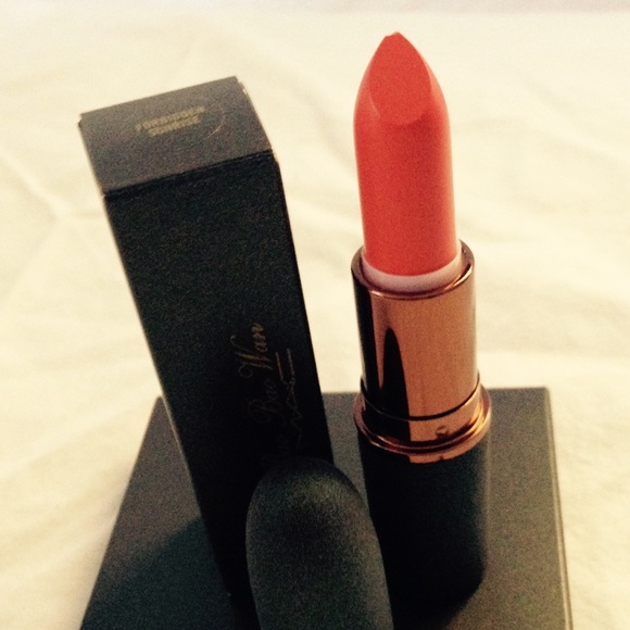 lipstick | meaning of lipstick in Longman Dictionary of  A lipstick