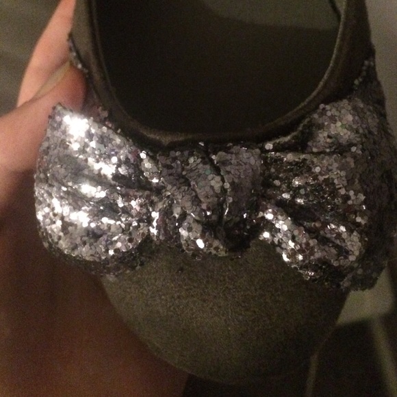 Sparkly flats - Picture 2 of 4
