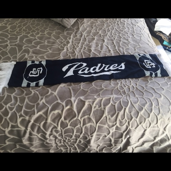 Padres scarf NEW