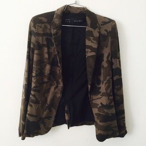 Zara Camoflauge Blazer