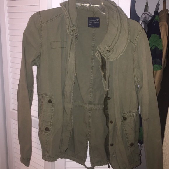 American Eagle army green jacket