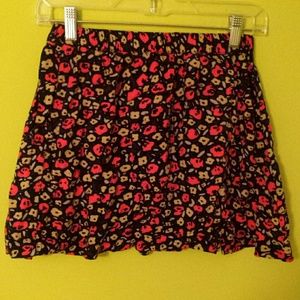 Cooperative floral mini skirt