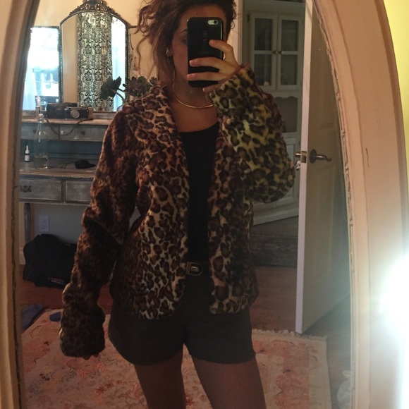 Cheetah print jacket! - Picture 4 of 4