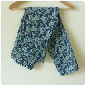 STS blue printed jeans