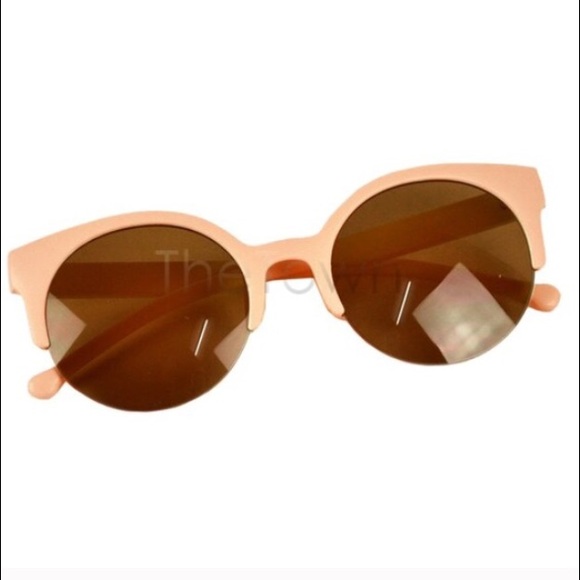 Posh peach sunglasses