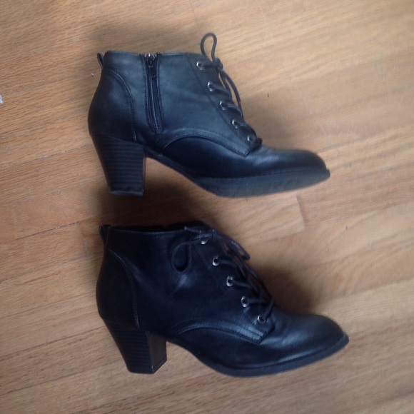 SOLD OFFLINE - Picture 3 of 3