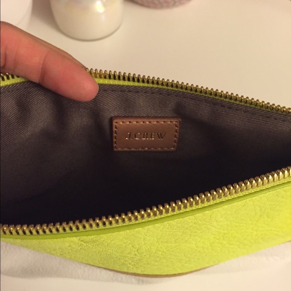 J.Crew Neon White All Essential Makeup Pouch - Picture 2 of 3