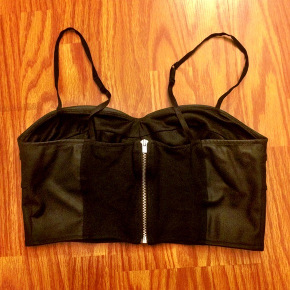 Express Leather Crop Top / Bustier - Picture 3 of 3