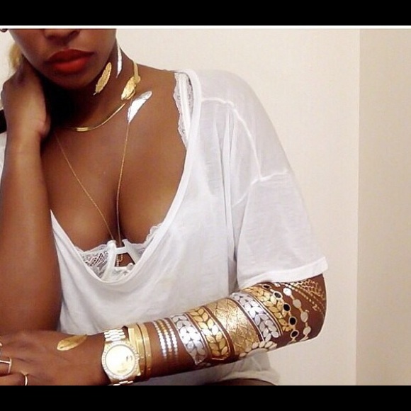 Flash metallic gold and silver temporary tattoos
