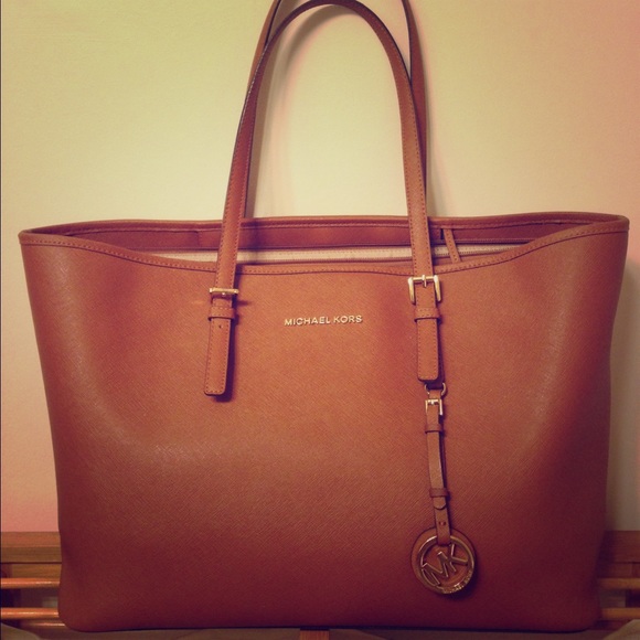 Large Michael Kors Saffiano Leather Jet Set Tote