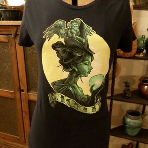 HARD TO FIND WIZARD OF OZ WICKED Tee Sz M