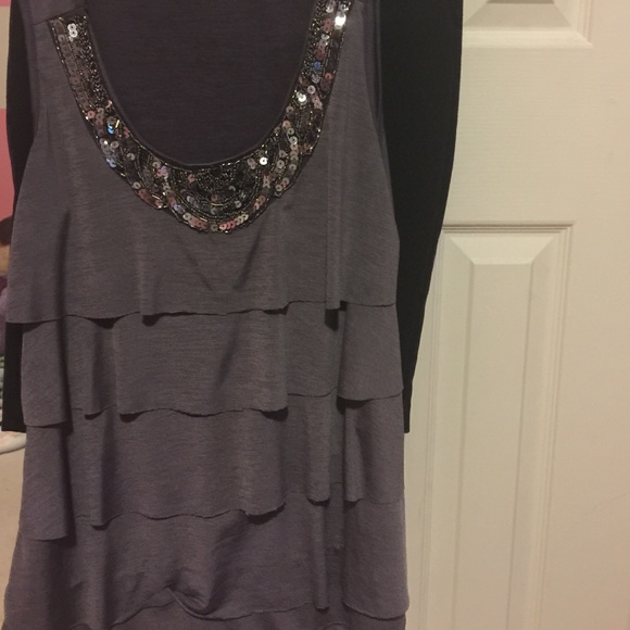 Stunning sequin grey blouse w/ruffles