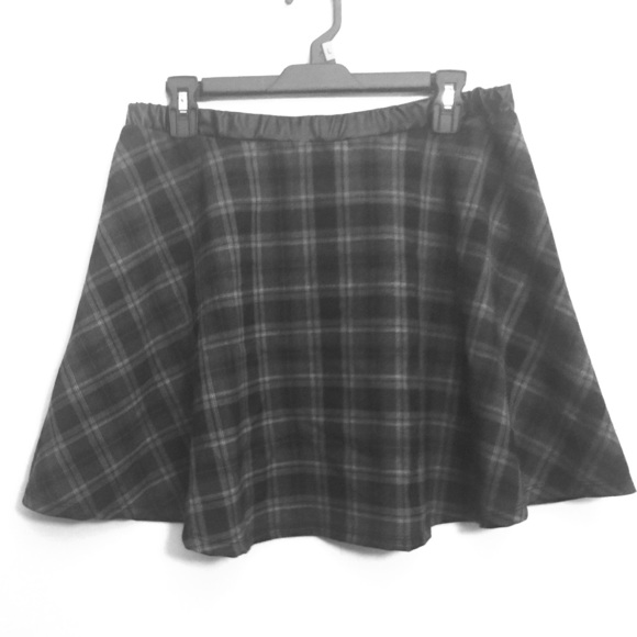 Plaid skater skirt