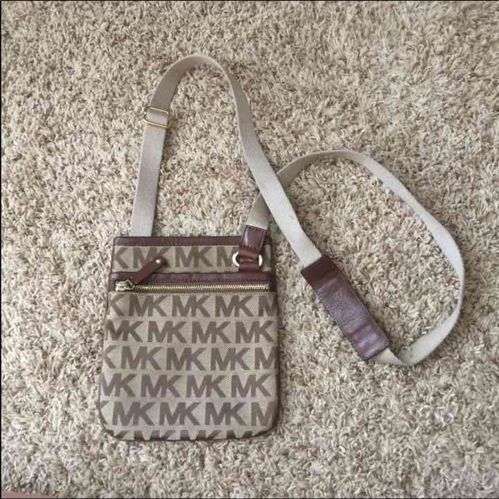 Michael Kors crossbody