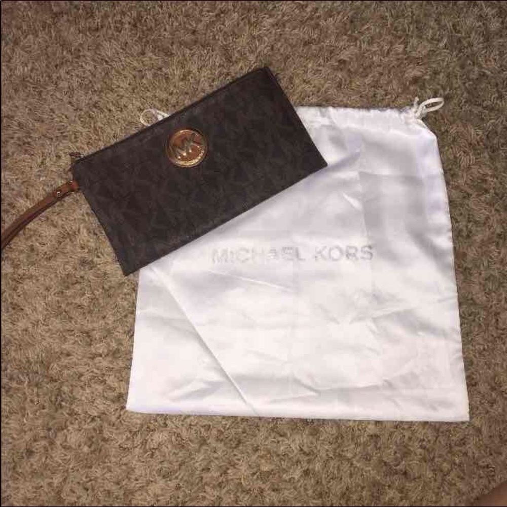 Michael Kors clutch