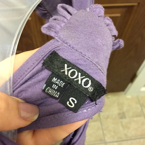 Cute Ruffle Top - Picture 3 of 3