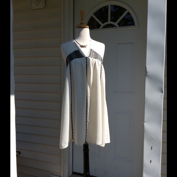 NEW En Creme Embroidered Haulter neck Jersey Dress - Picture 4 of 4