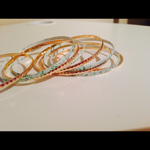 bracelets - Picture 3 of 4