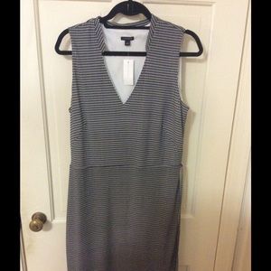 NWT Ann Taylor Sleeveless Black White Dress