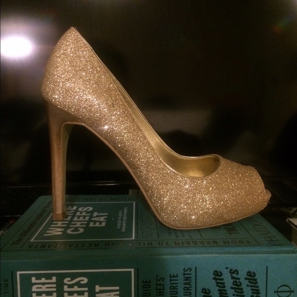 Gold glitter shoes
