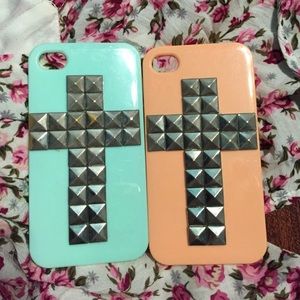 2 iPhone 4s cases.