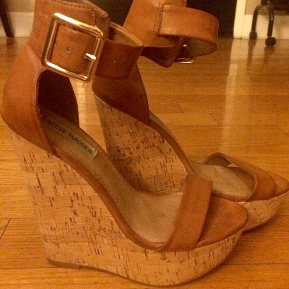 Tan wedges