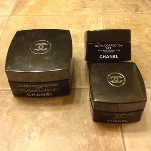 3 Chanel empty jars
