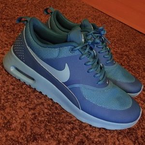 Nike AirMax Thea NWOT