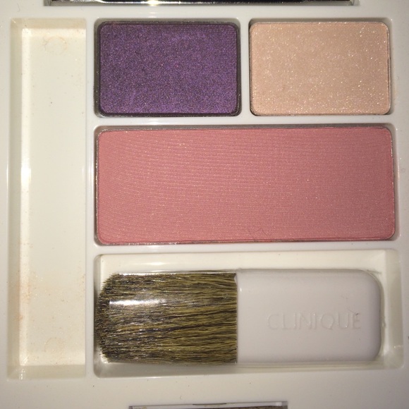 Clinique Makeup Clinique Eyeshadow And Blush In New Clover Poshmark