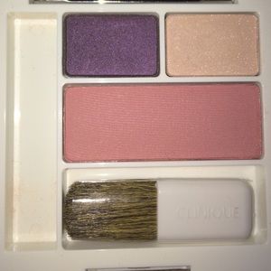 Clinique eyeshadow and blush in New Clover