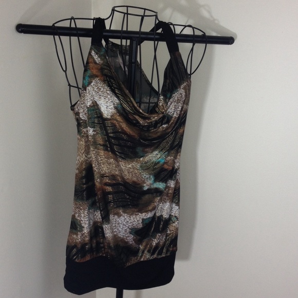 Rue 21 Animal Top