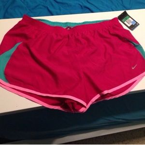 Nike shorts😀