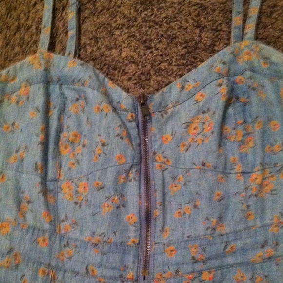 Denim Floral-Print Bustier Dress - Picture 2 of 3