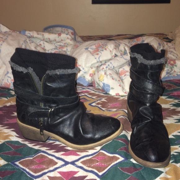 Black Booties