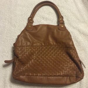 Light brown Steve Madden purse.