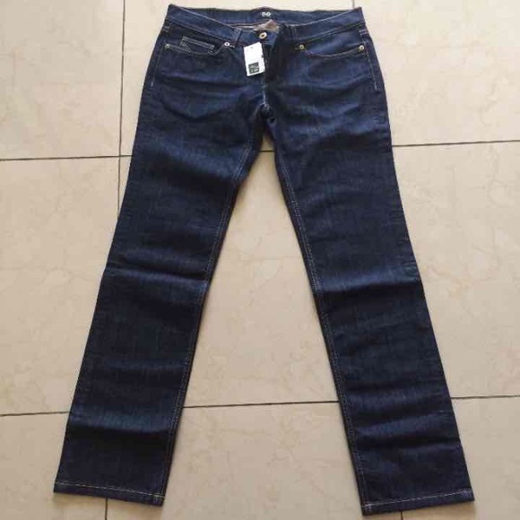 1. Dolce $ Cabbana blue jeans