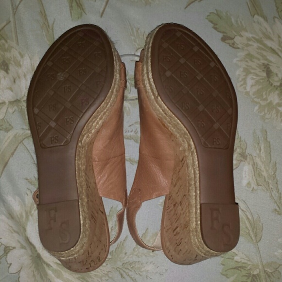 NWOT Franco Sarto leather sandals - Picture 3 of 3