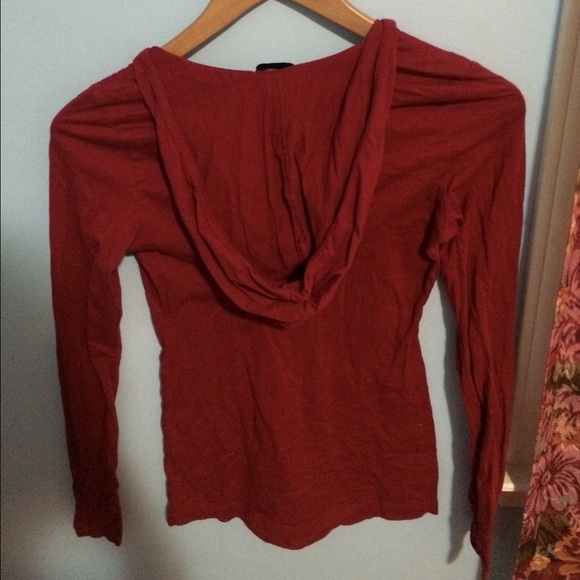 Guess - Picture 2 of 2