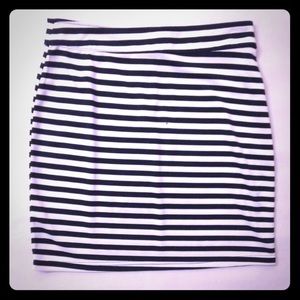Striped high waisted mini skirt