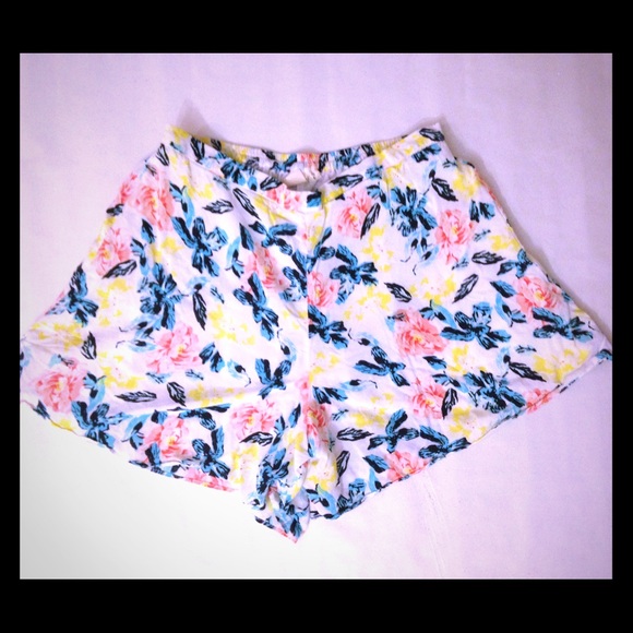 Floral printed shorts