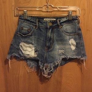 SOLD Bullhead High-Rise Distressed Denim Shorts