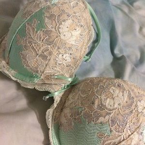 Victoria's Secret Bra Special Edition Rhinestones