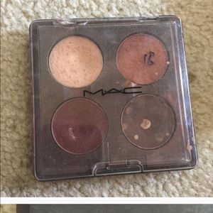 Bundle hold for lovely C