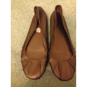 Bronze flats